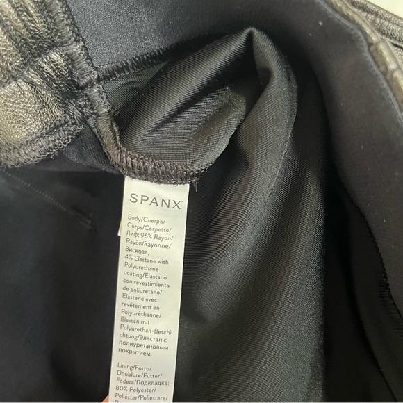 SPANX Leather Like Joggers Black Faux Vegan Size XL - Picture 9 of 15